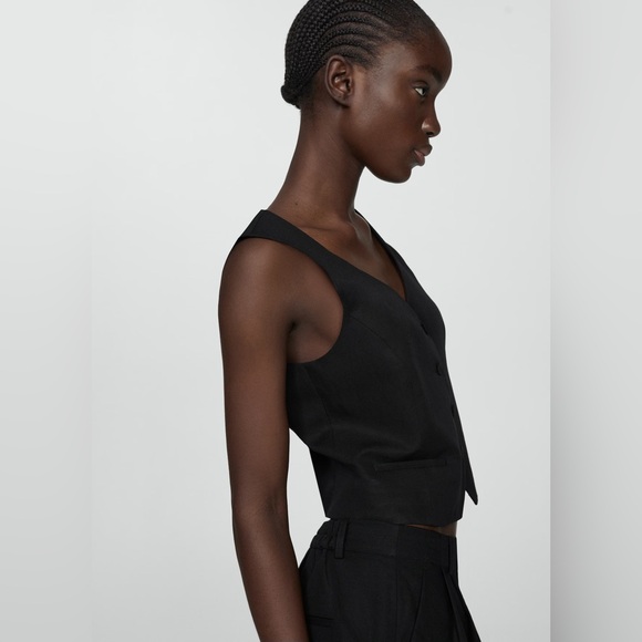 Mango Linen vest with buttons - Picture 2 of 8